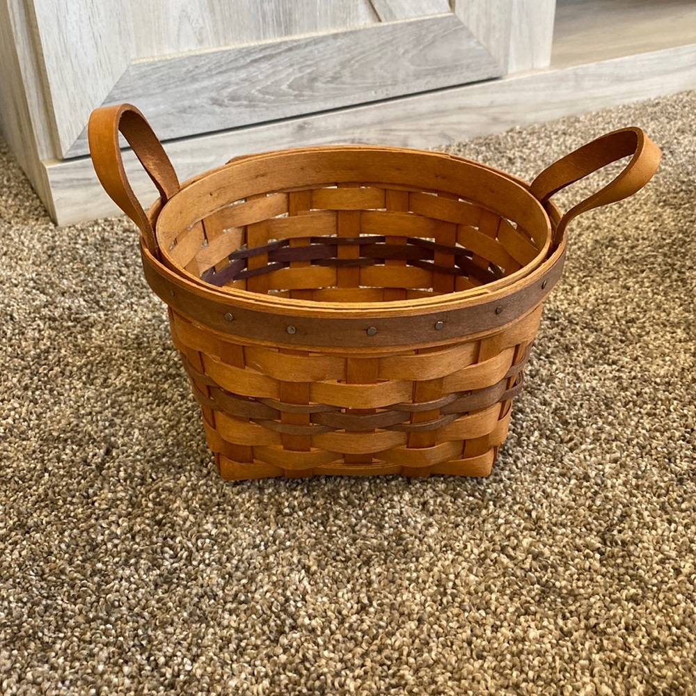 Longaberger 1992 Multicolored Round Basket With Protector Handwoven USA